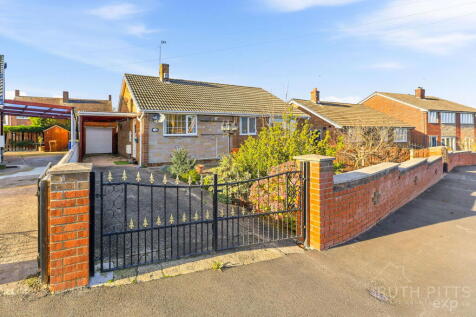 Park Avenue, South Kirkby, WF9