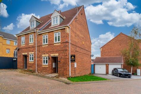 Elderberry View, Castleford, West Yorkshire, WF10