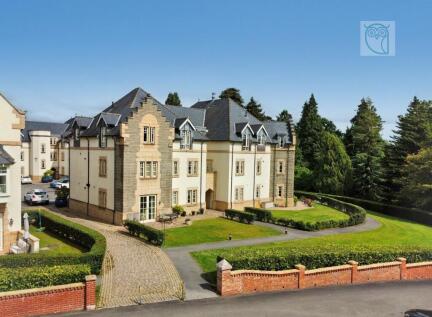 Western Courtyard, Talygarn Manor, CF72