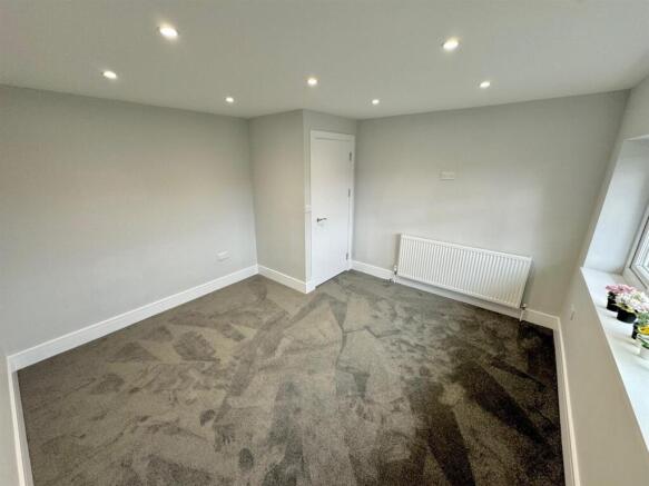 Bedroom2.jpg
