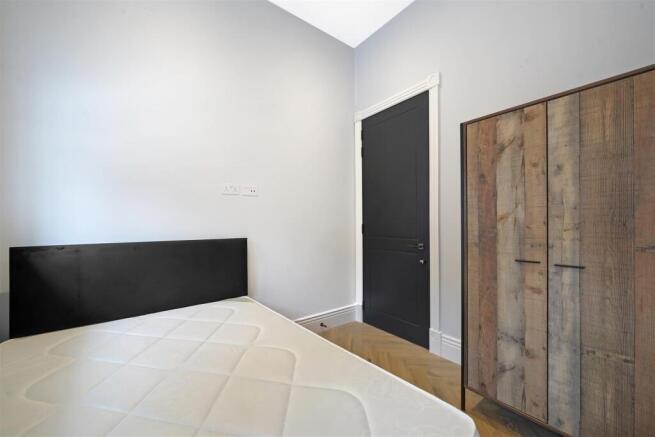 Newall Close - fvbsLePuQp1hCGsi9q3r.jpg