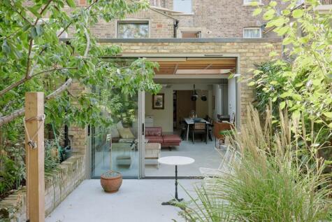 Rushmore Road, London, E5