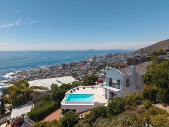 Bantry Bay Ridge Luxury Living