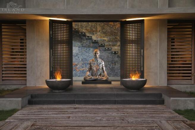 Zazen - Entrance at Dusk