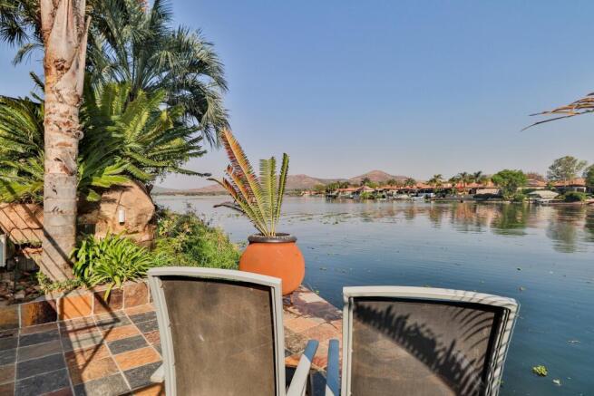 Lower terrace with dam views