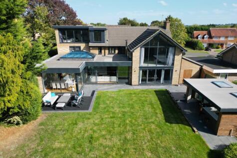 Thorburn Road, Northampton, NN3 3DA