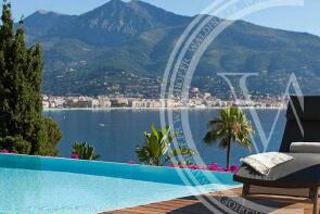 Photo of Provence-Alps-Cote d`Azur, Alpes-Maritimes, Roquebrune-Cap-Martin