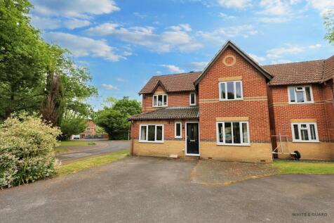 Ascot Road, Horton Heath, SO50