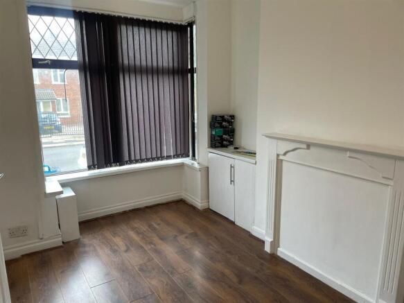 WhatsApp Image 2022-10-31 at 12.02.15 (1).jpeg