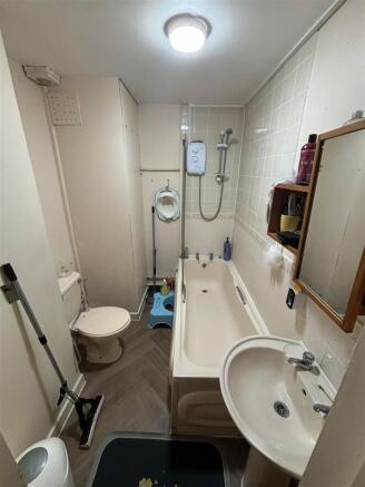 Flat 2, 22 Stourbridge Road Inspection November 20