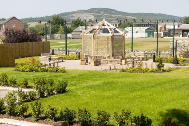 Keerford View, Carnforth - Communal Gardens  