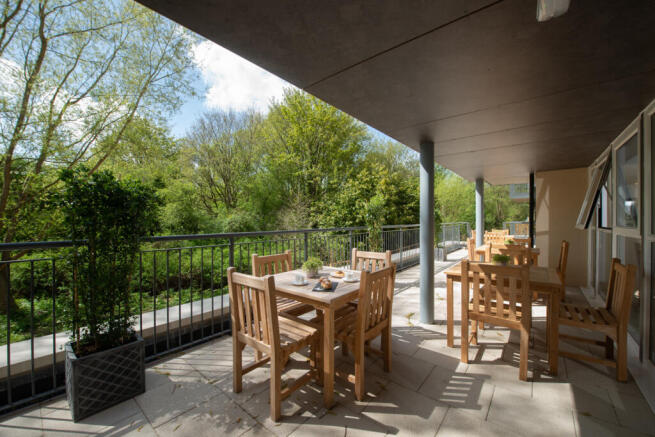 Homeowners Lounge Patio