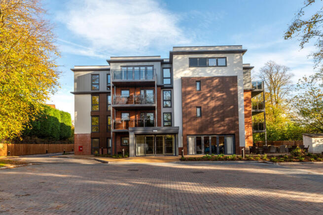 Linden Place, Solihull - Front Exterior  