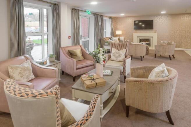 Milward Place Homeowners Lounge