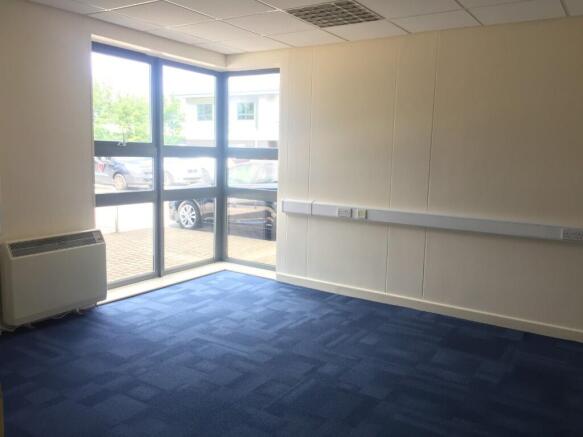 12a to let