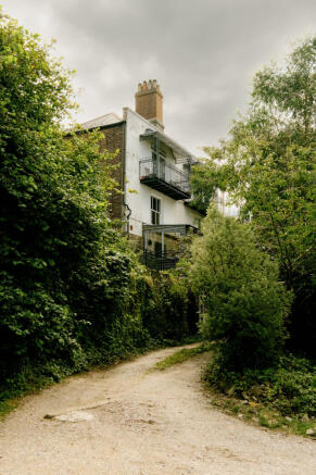 Croft-Hastings-StMarysTerrace-Exterior-10