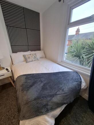 Room to let in newly refurbished HMO ¿ Heneage