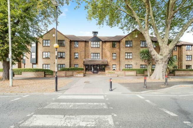 Cromwell Lodge