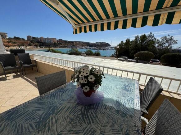 WhatsApp Image 2025-02-26 at 13.31.02