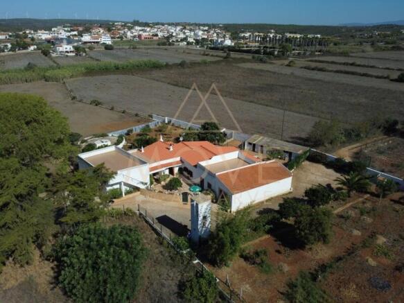 Almádena Farm