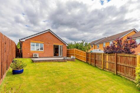 Harris Court, Quakers Yard, Treharris