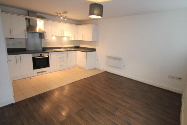 32 Castle Mews - July23 (7).JPG