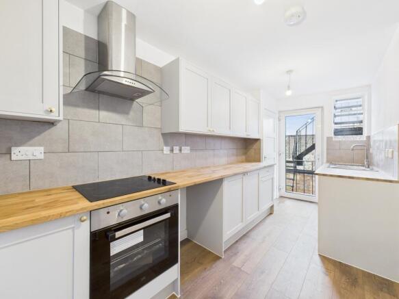 CAM04031G0-PR0118-ST