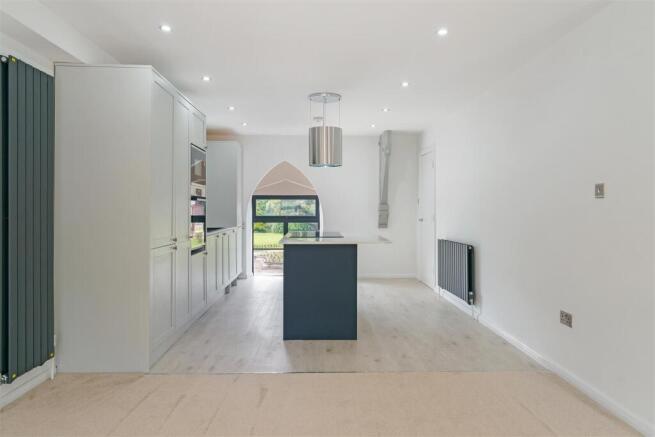 The nave kitchen.jpg