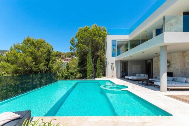 03-Costa d'en Blanes-Avantgardistische Luxusvilla mit Meerblick-kaufen-terrasse