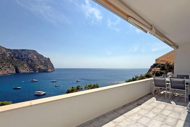 02-cala llamp-Wohnung am Meer-kaufen-terrasse