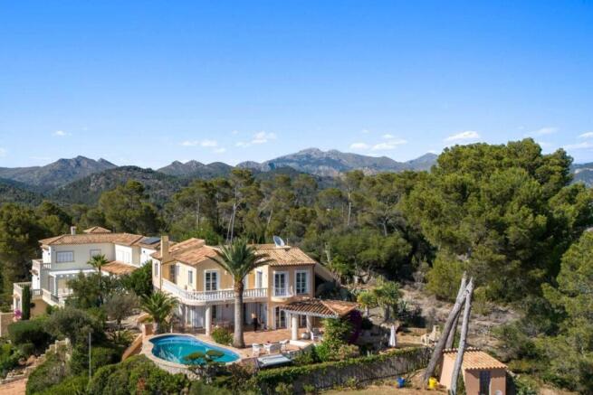 01-port andratx-Mediterrane Villa - ueber dem Meer und Yachthafen-kaufen