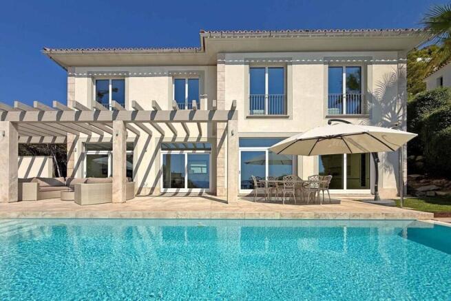 01-Villa in Port d¿Andratx ¿ Wohnen, wo das Meer den Horizont kuesst-kaufen