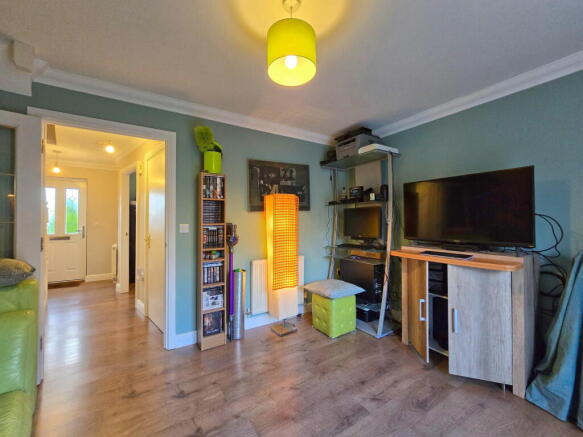 Photo 3