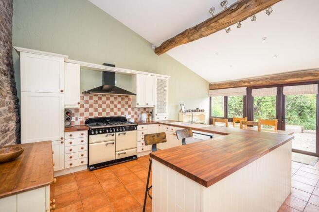 Kitchen / Breakfast Room