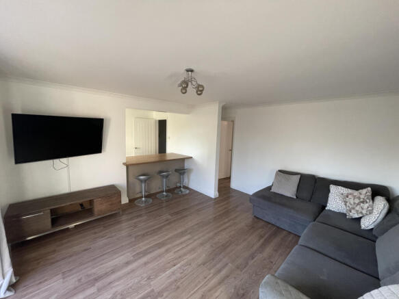 Lounge / Breakfast Bar