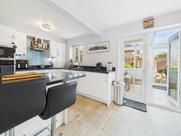 Kitchen/Dining Room