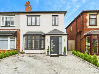 Thornton Avenue, Heaton, Bolton, BL1