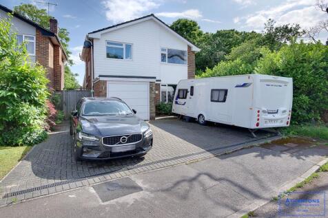 Dorchester Gardens, Oakdale, Poole