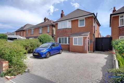 Hunt Road, Oakdale, Poole