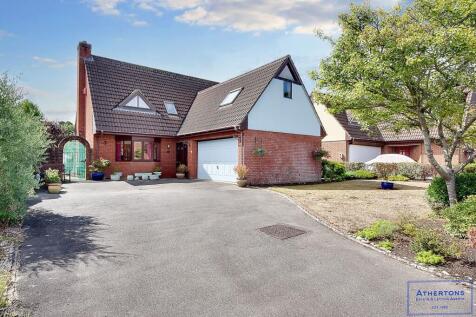 Greensome Drive, Ferndown