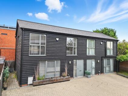 Kitchener Mews, Chase Side, Enfield