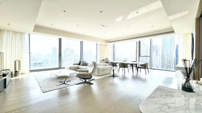 Scope Langsuan - Living Room