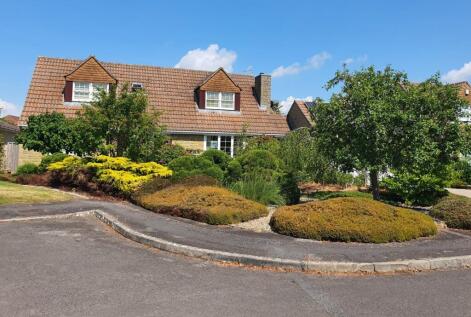 Whitehall Close, South Petherton, TA13