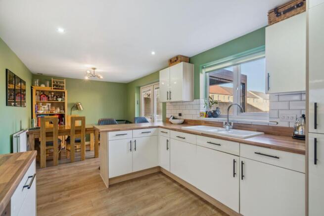Kitchen/Dining Room