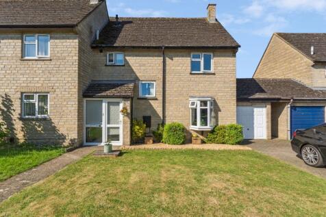 Blakes Avenue, Witney, OX28