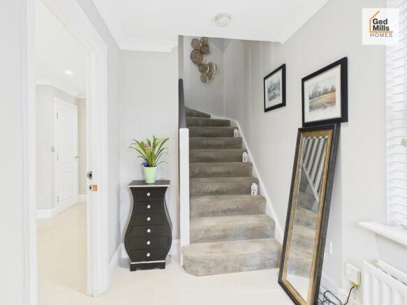 ENTRANCE HALLWAY 
