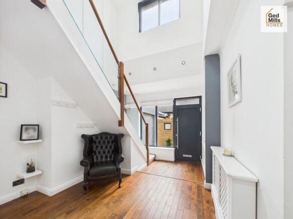 CAM04261G0-PR0076...