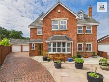 Crown Green , Poulton-le-Fylde