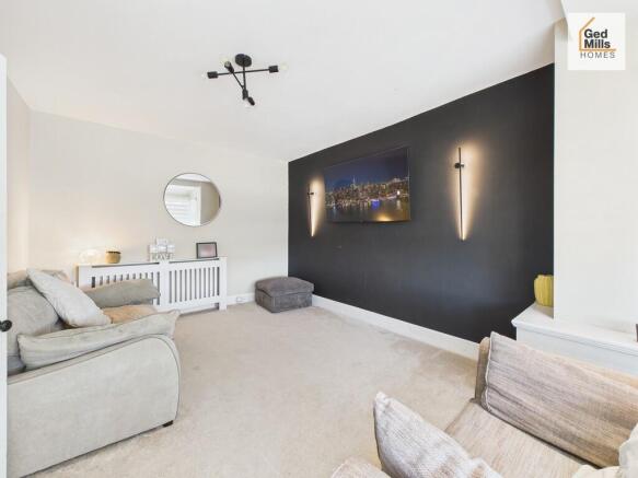 CAM04261G0-PR0100...