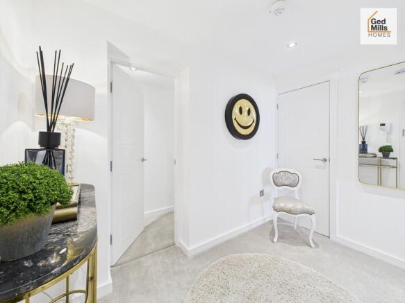 CAM04261G0-PR0110...